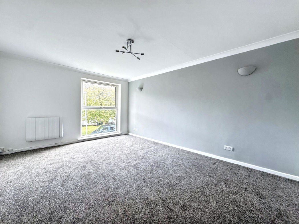 Flat Middleham Close in High Handenhold