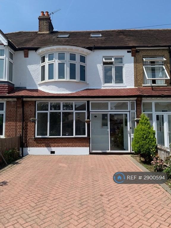 House Links Avenue in Greater London