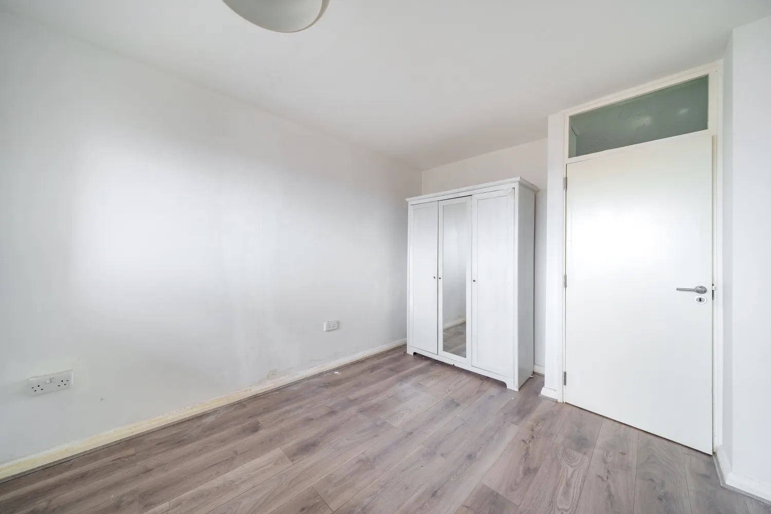 Flat Harrington Square in Greater London