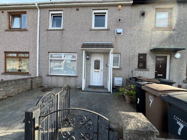 House Gillahill Place in Aberdeen City