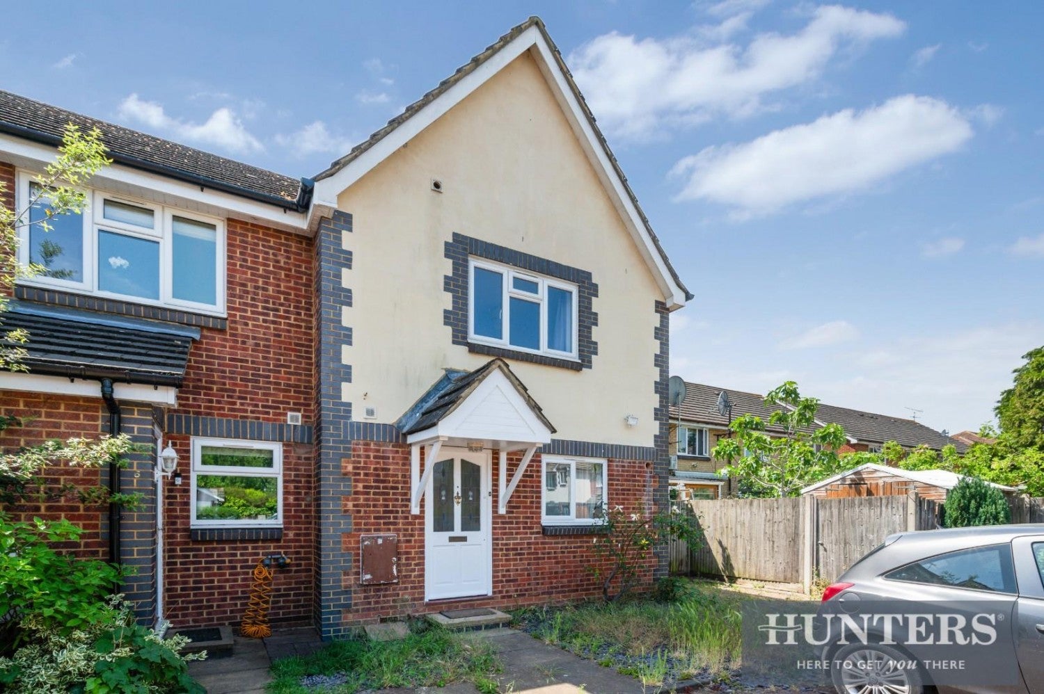 House Pankhurst Close in Greater London