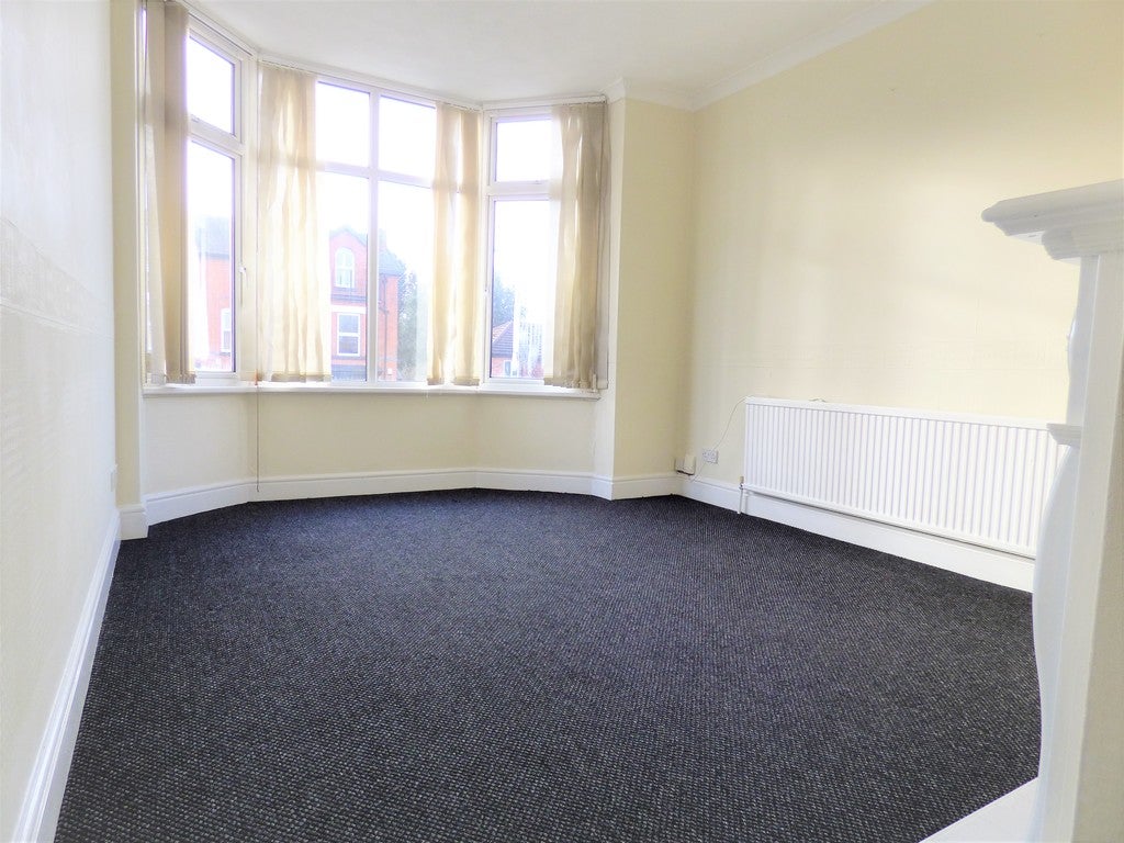 Flat Marsland Road in Trafford