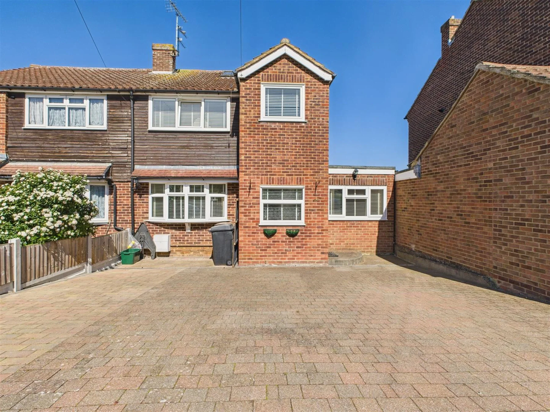 House Laburnum Drive in Chelmsford