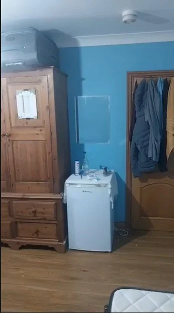 Room Longbridge Road in Greater London