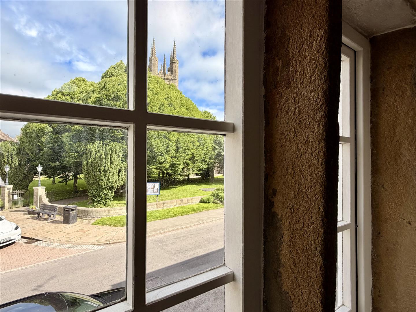 Flat Commercial Road in Derbyshire Dales