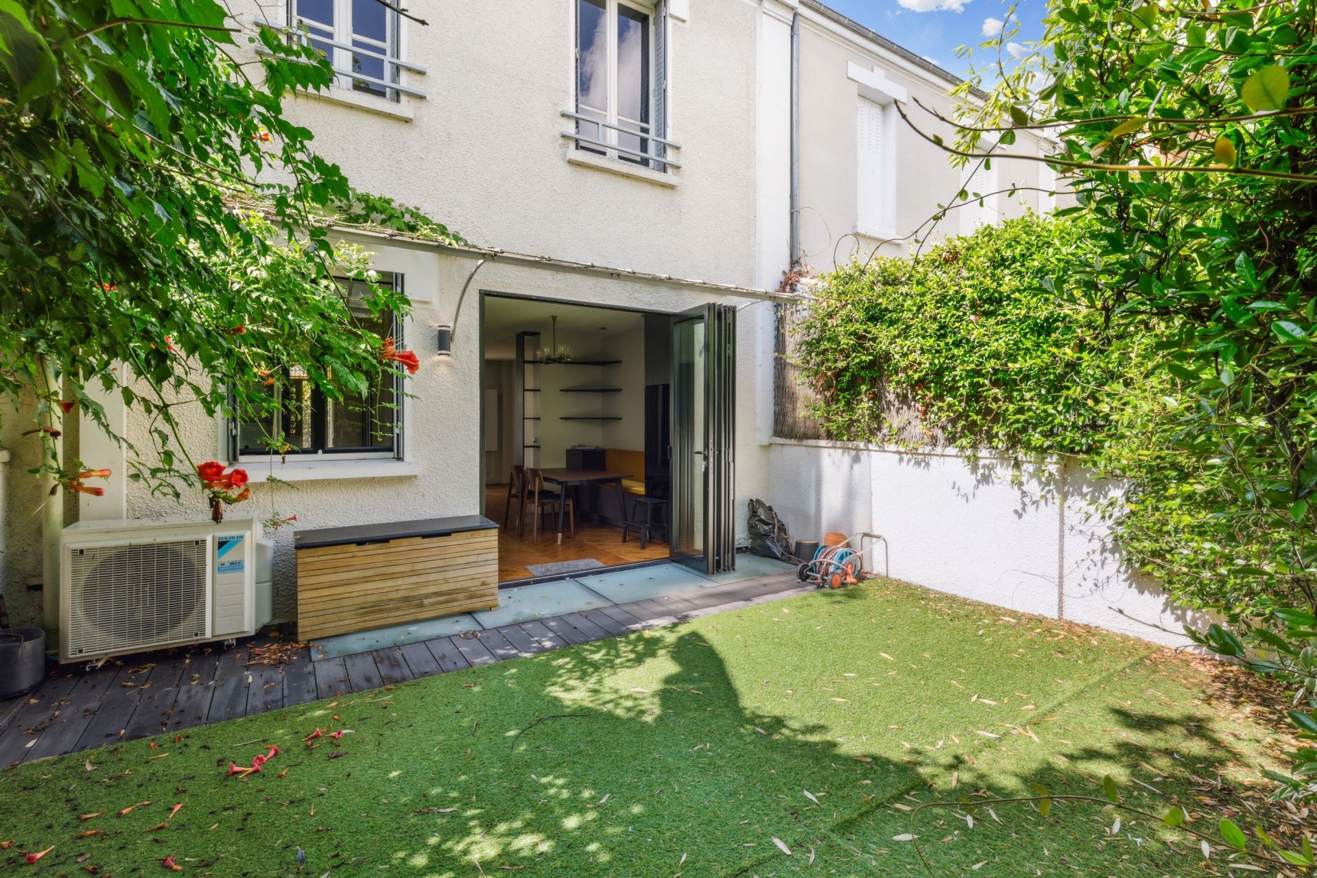 House Villa Sommeiller in Paris
