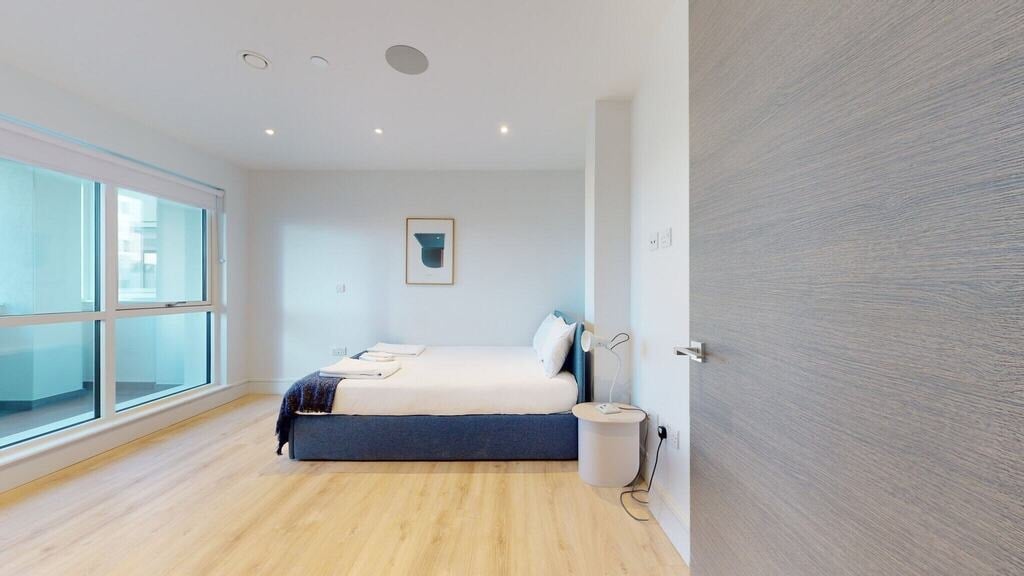 Flat Humphry Repton Lane in Greater London