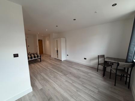 Flat King Street in Wrexham
