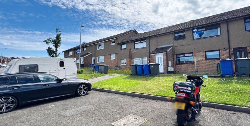 Flat Dougliehill Terrace in Port Glasgow