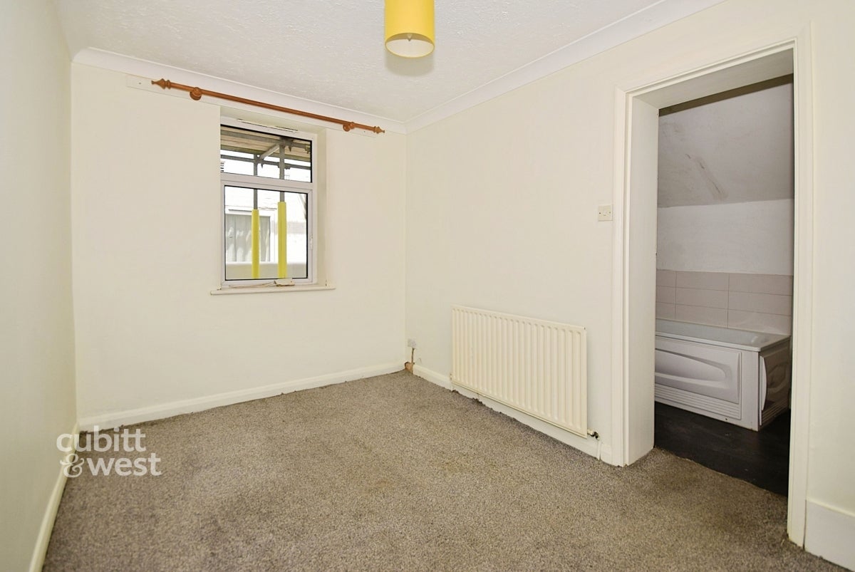 Flat Albert Street in Whitstable