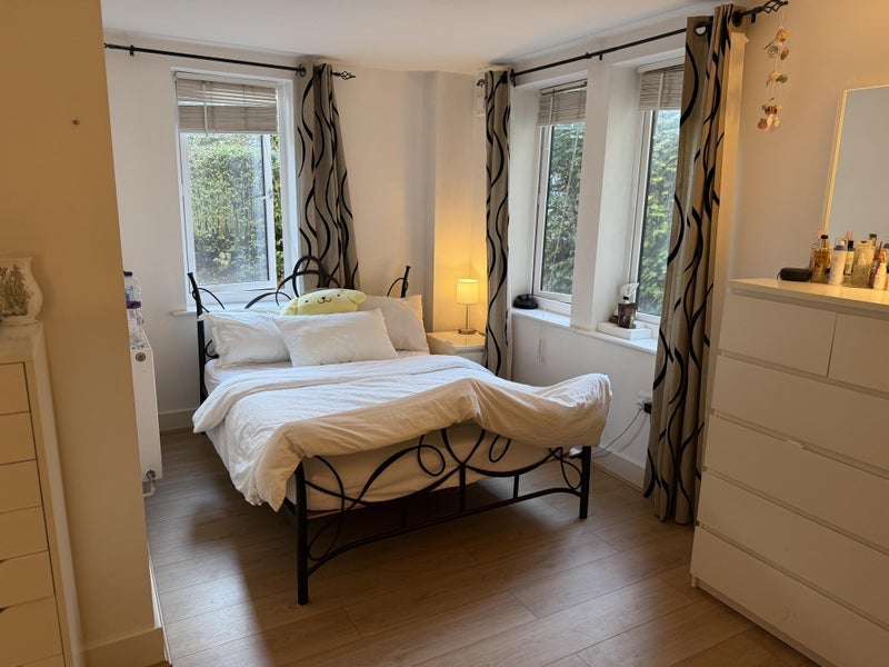 Room Malvern Road in Greater London