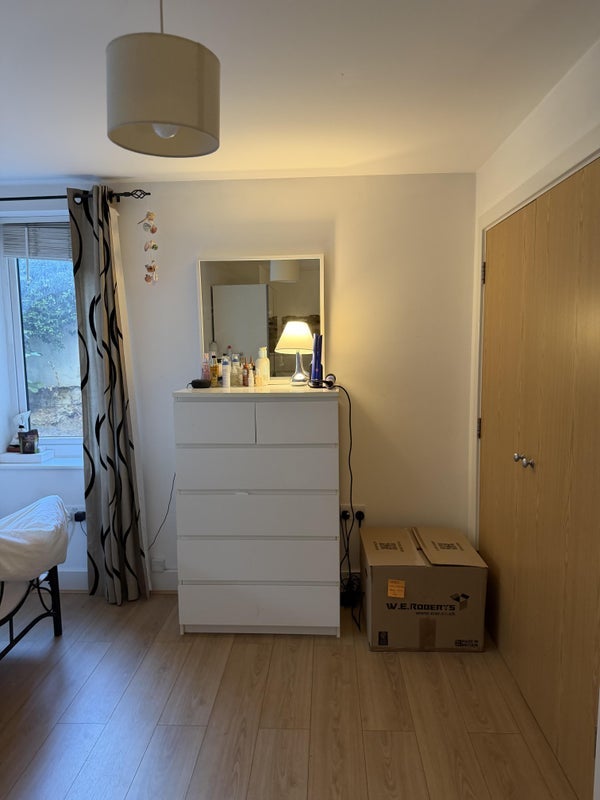 Room Malvern Road in Greater London