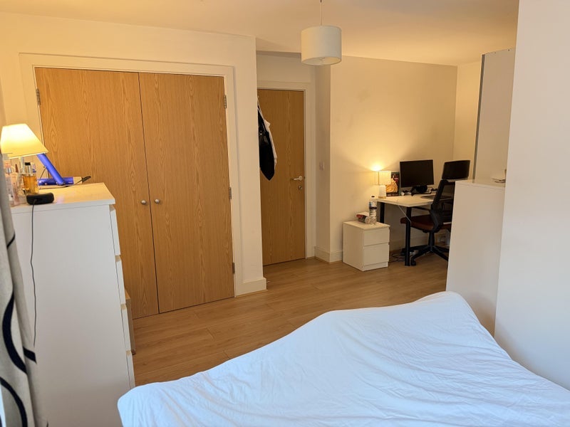 Room Malvern Road in Greater London