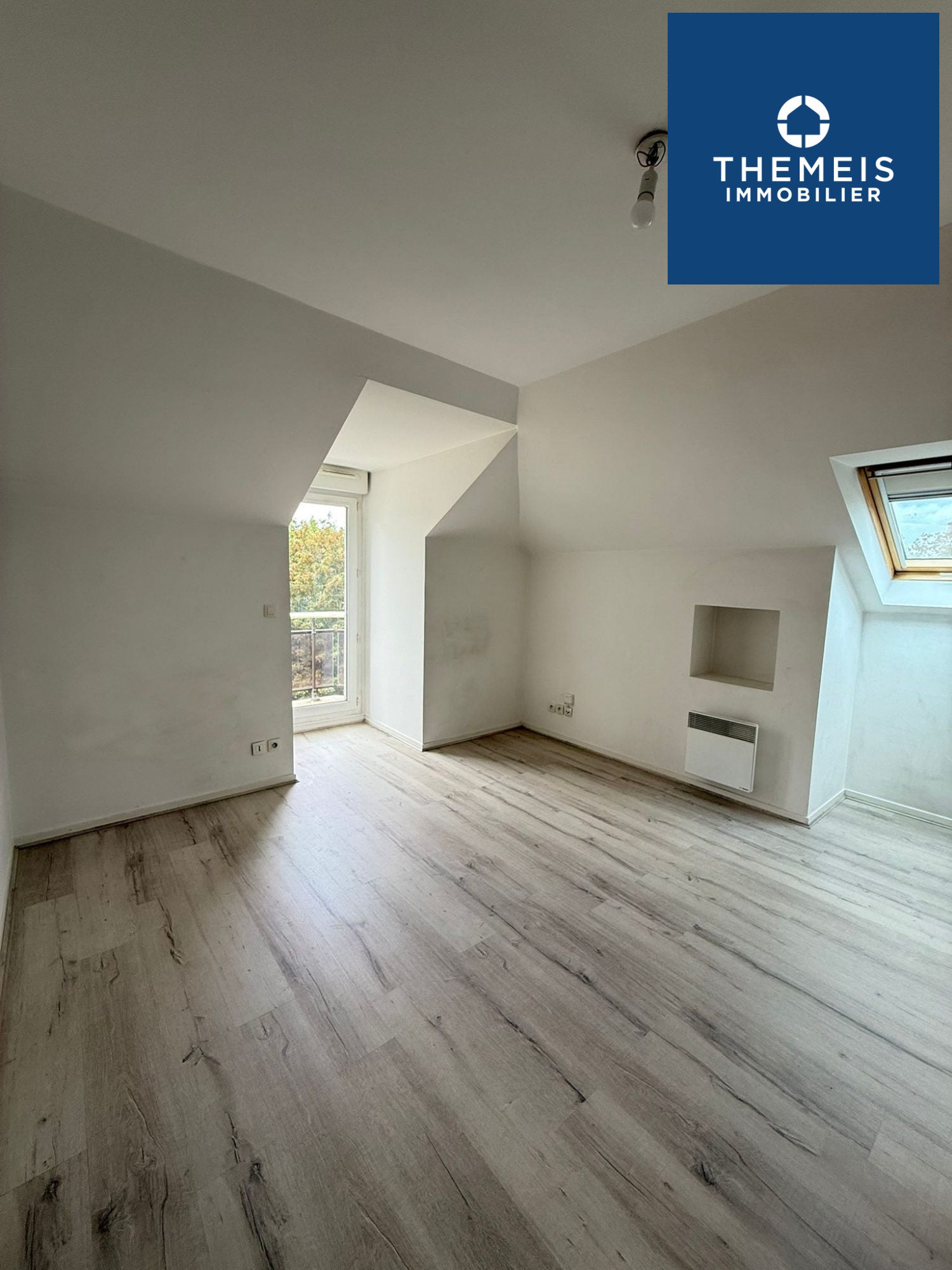 Appartement Rue Robert Schuman à Rambouillet
