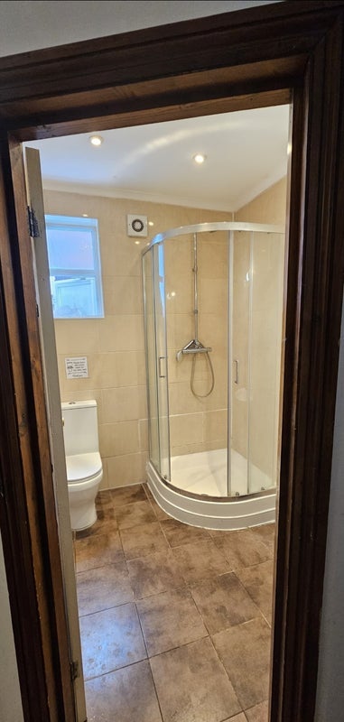 Room Mora Road in Greater London
