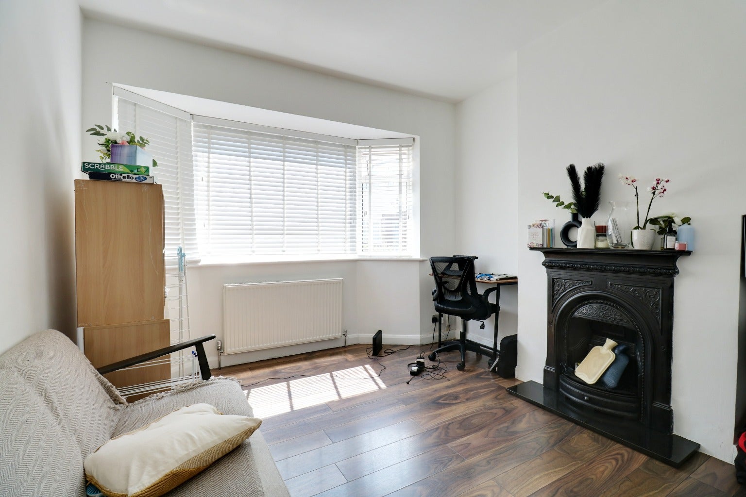House Alverstone Gardens in Greater London
