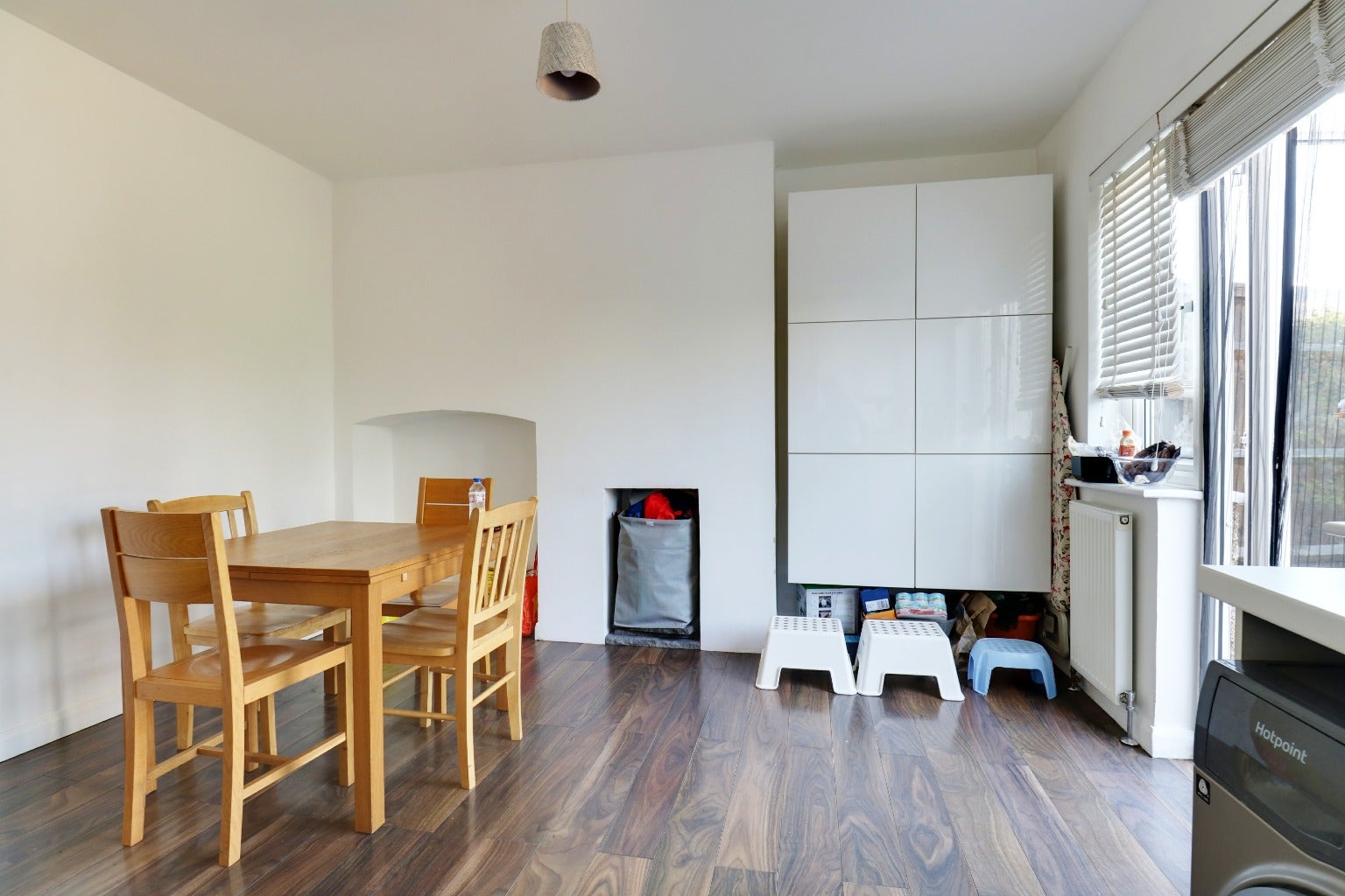 House Alverstone Gardens in Greater London
