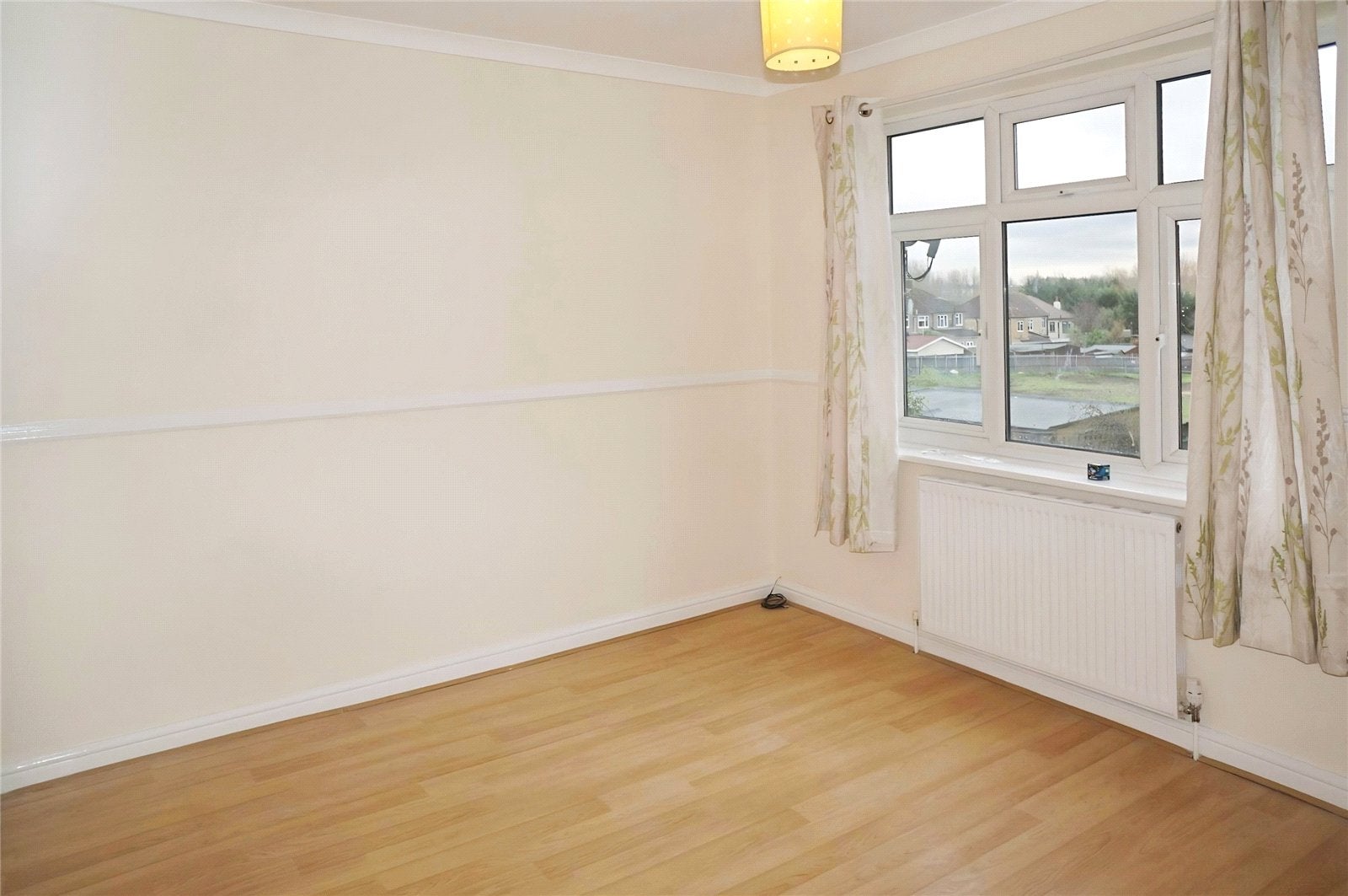 House Auriel Avenue in Greater London