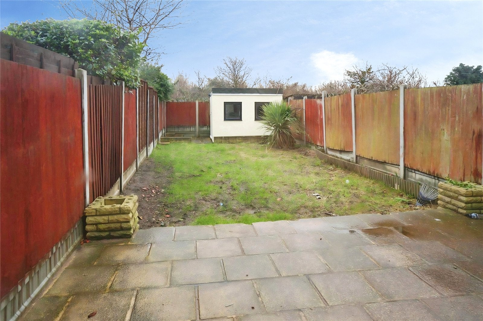 House Auriel Avenue in Greater London
