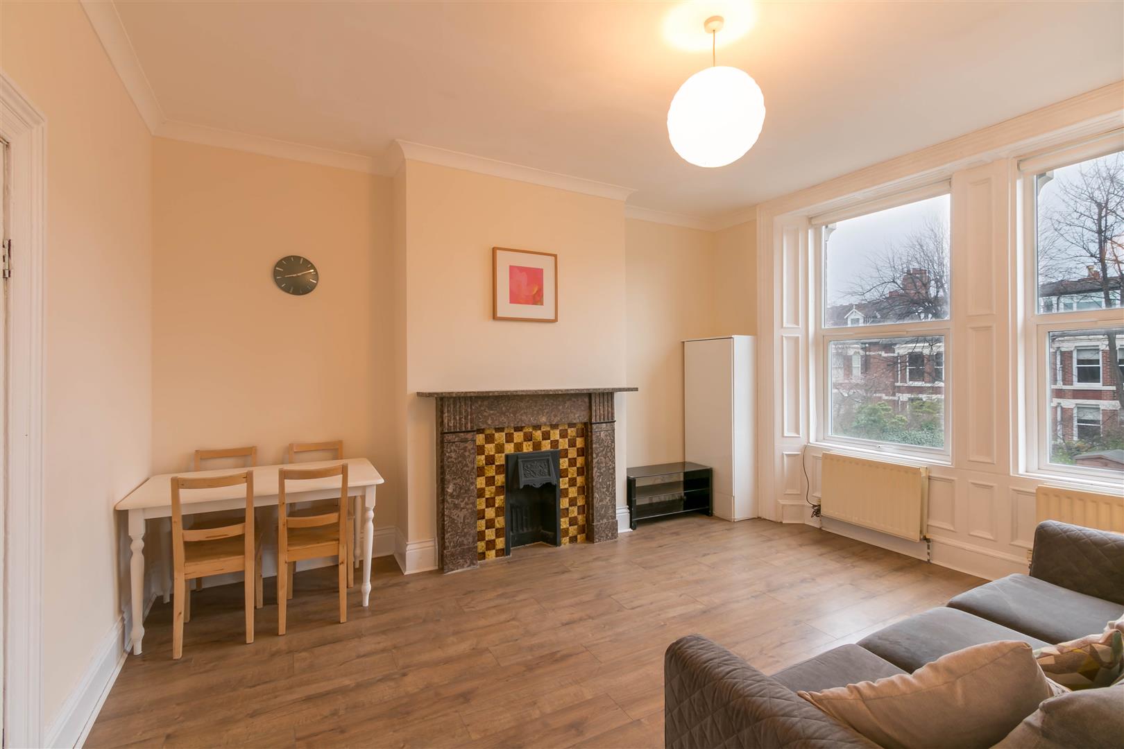 Flat Grosvenor Place in Newcastle upon Tyne