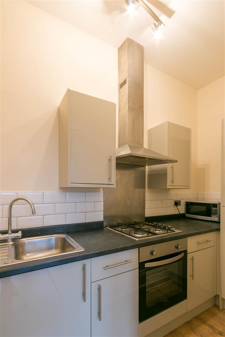 Flat Grosvenor Place in Newcastle upon Tyne