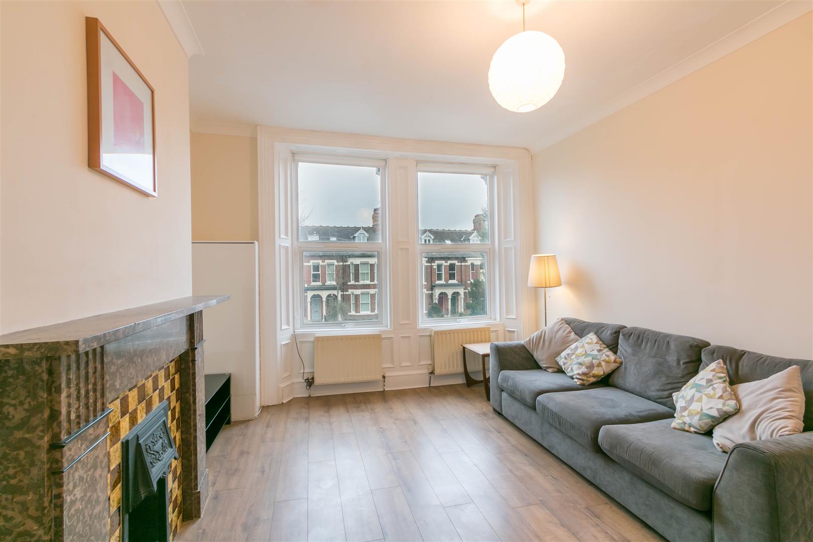 Flat Grosvenor Place in Newcastle upon Tyne