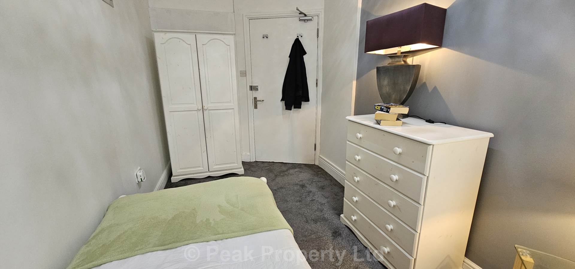 Room St Vincent's Road in Southend-on-Sea
