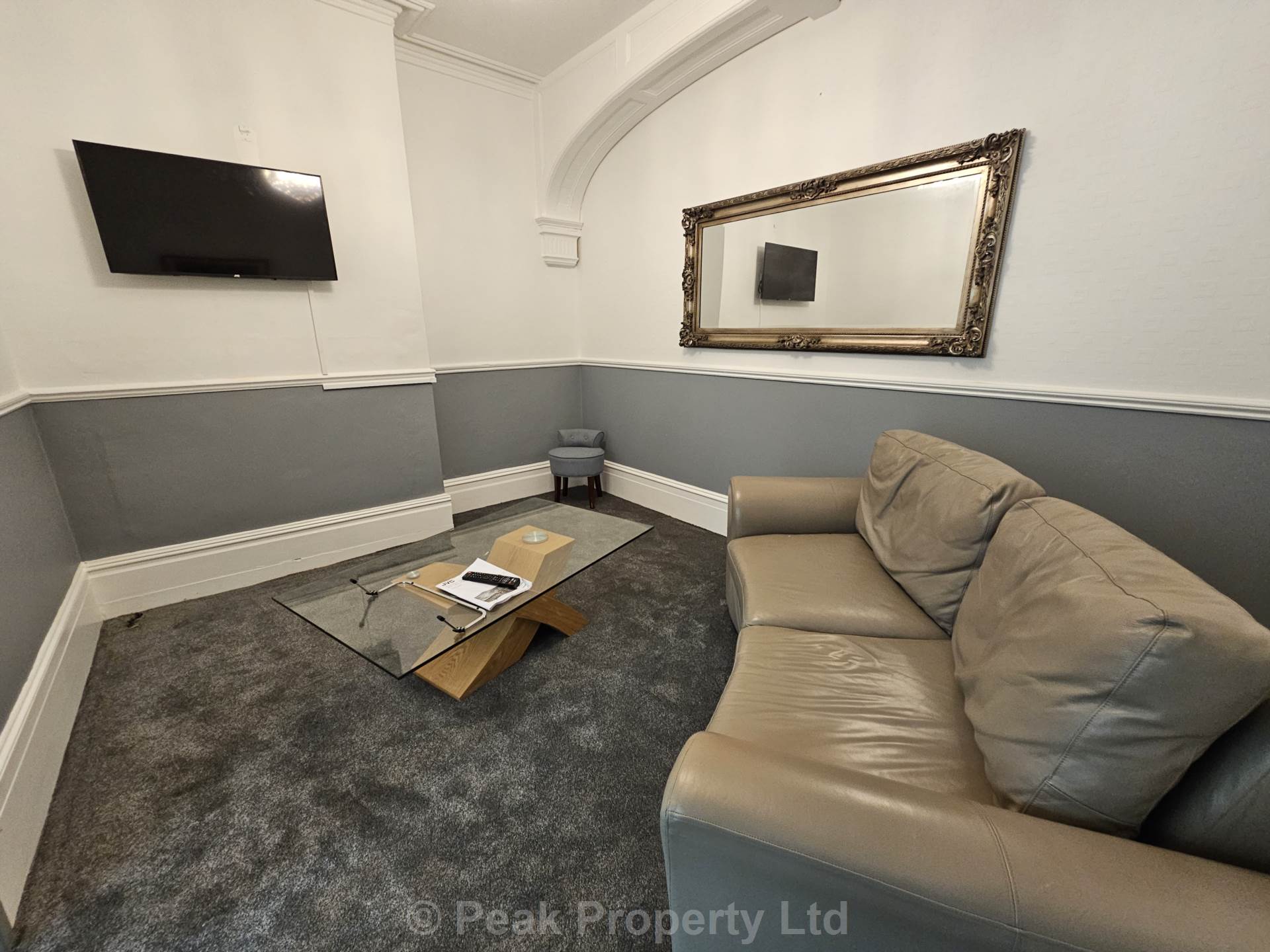 Room St Vincent's Road in Southend-on-Sea