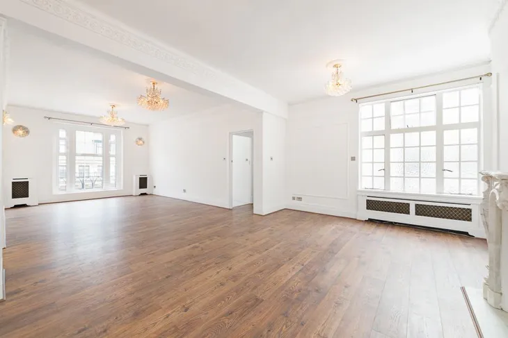 Flat Baker Street in City of Westminster