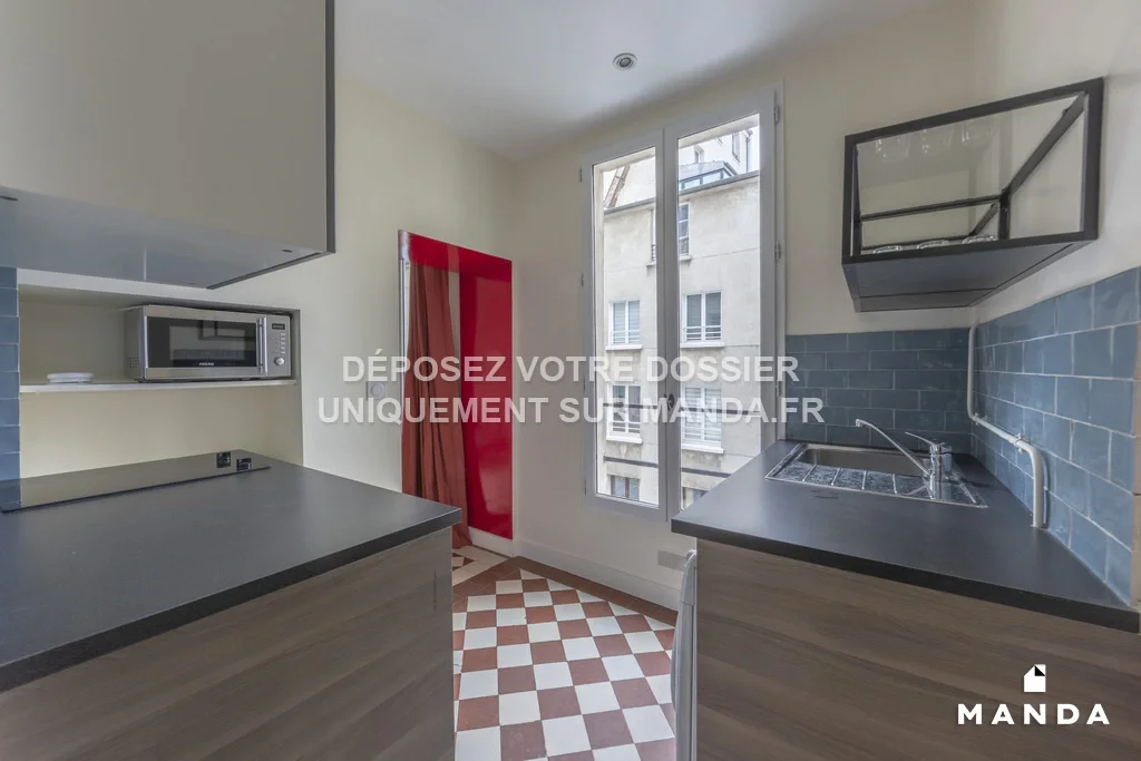 Flat Rue de Tracy in Paris