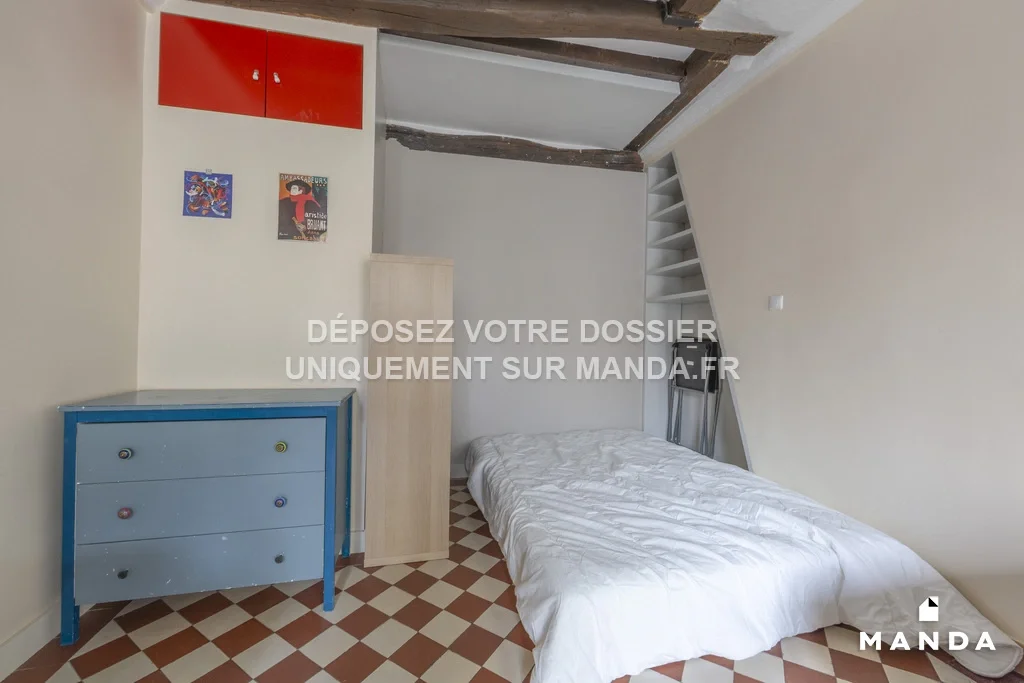 Flat Rue de Tracy in Paris