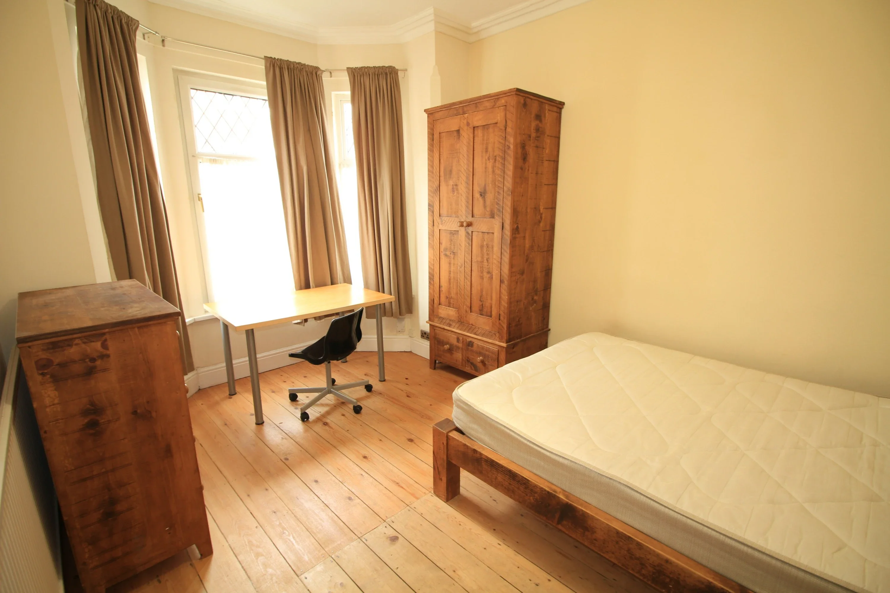 House Tudor Grove in Nottingham