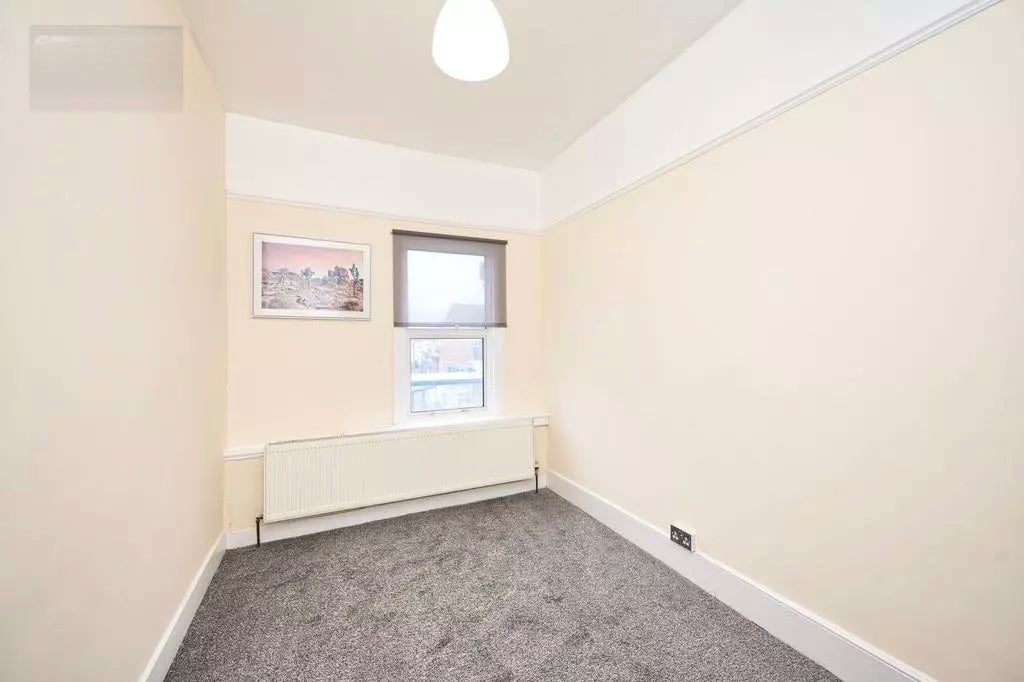 Flat Romford Road in Greater London