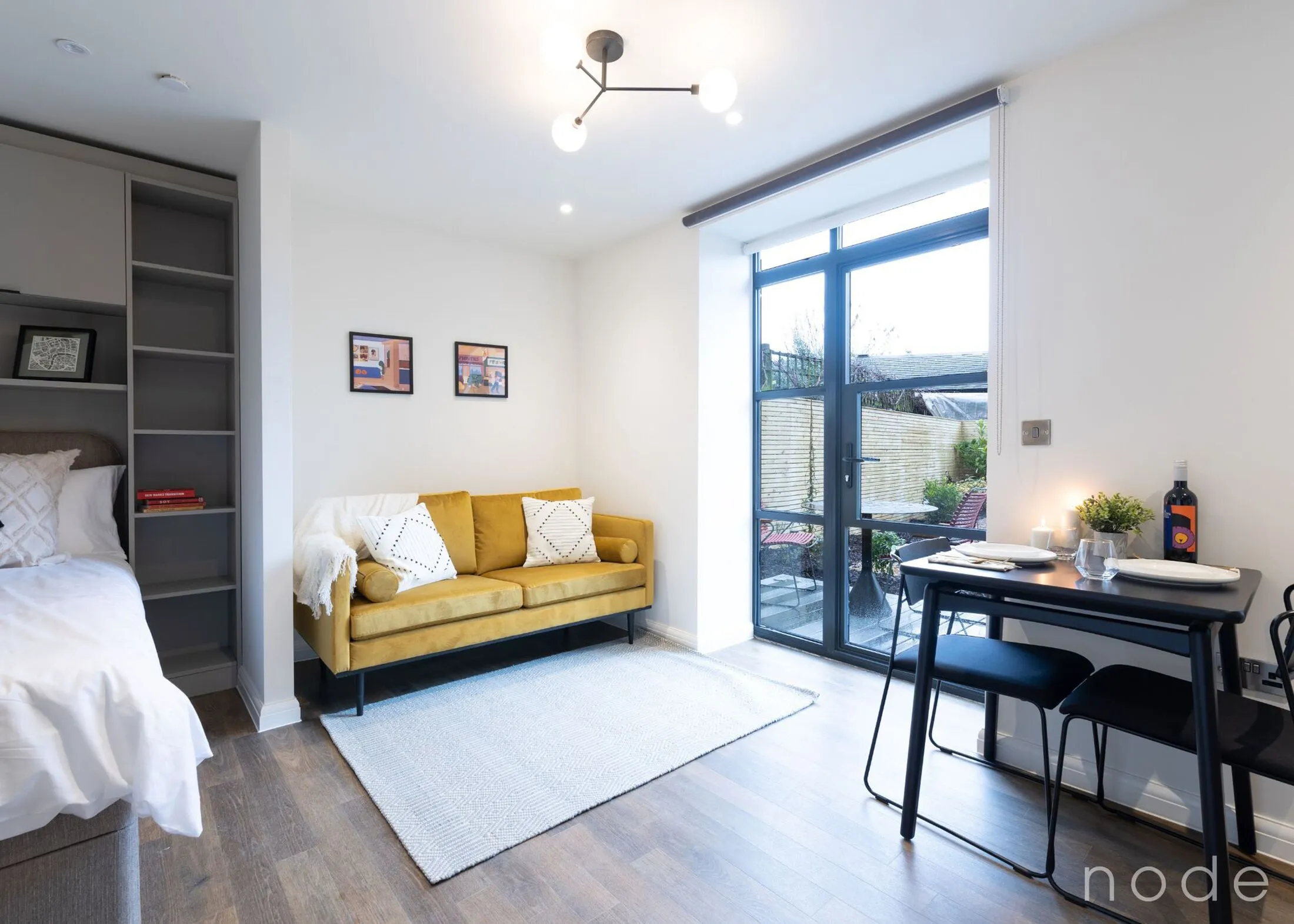 Flat Shakespeare Road in Greater London