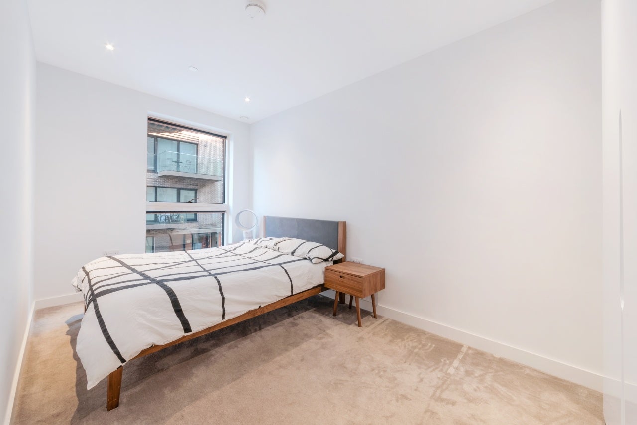 Flat Victory Place in Greater London