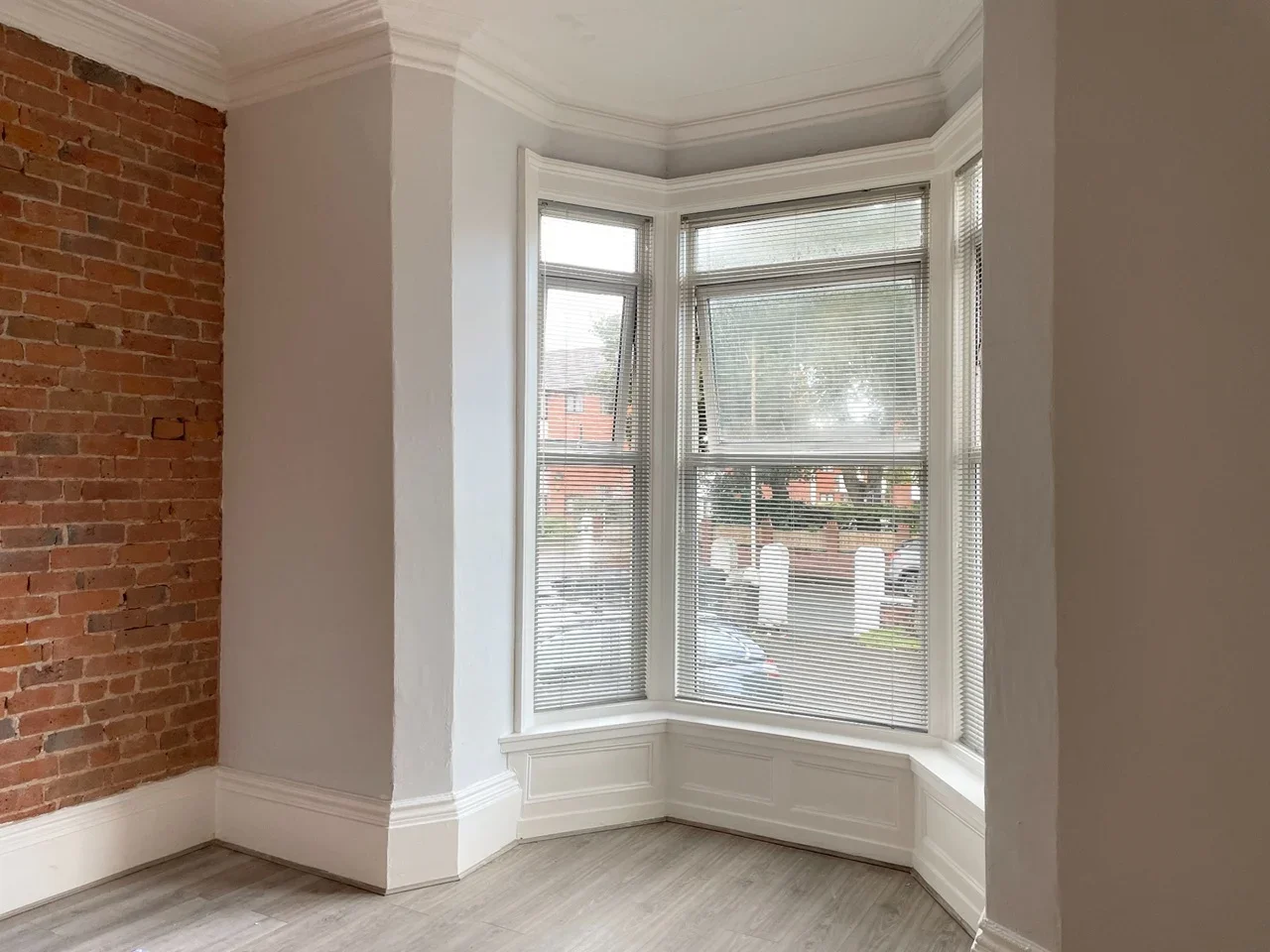 Flat Scarisbrick Street in Southport