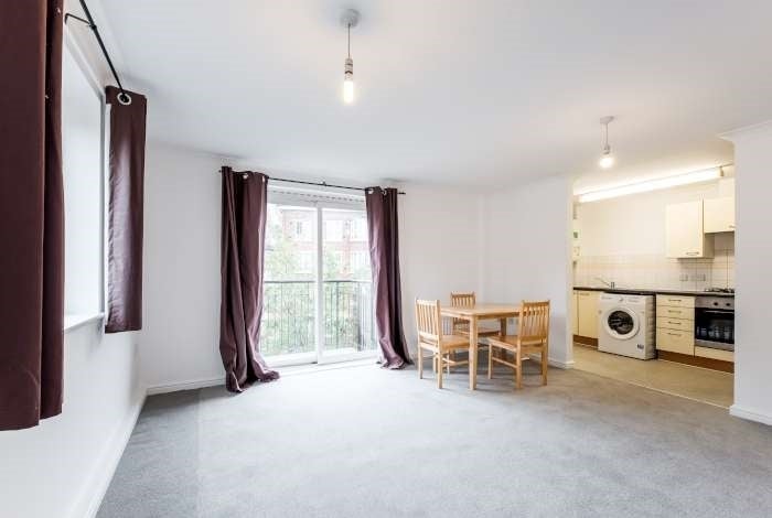Flat Amhurst Road in Greater London