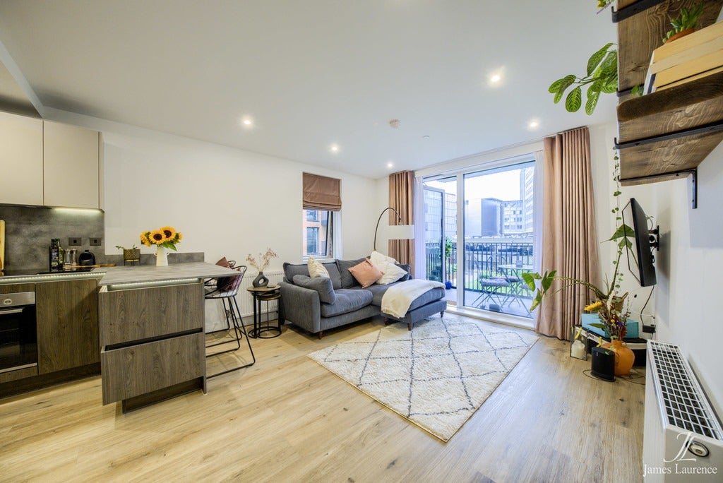 Flat Shadwell Street in Birmingham
