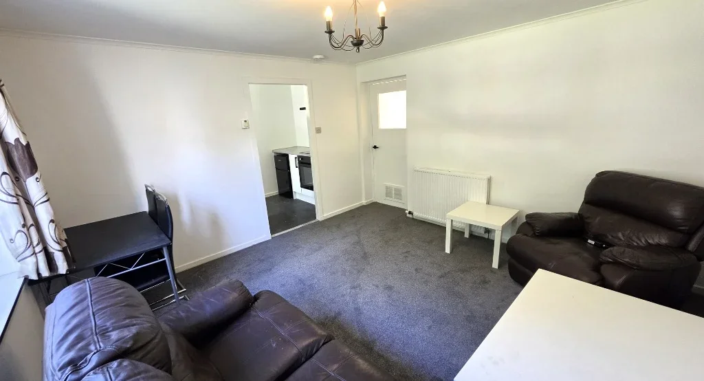 Flat Dempsey Terrace in Aberdeen City