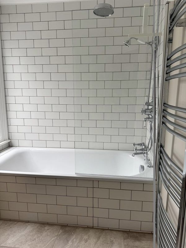 Room Lynton Road in Greater London