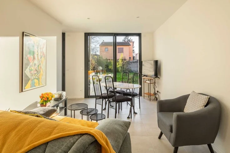 Appartement Rue Pierre Stoppa à Vénissieux