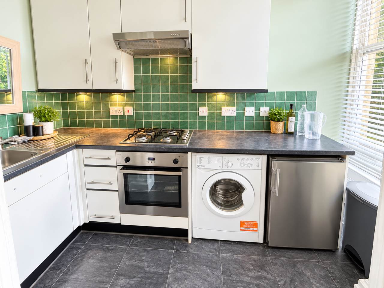Flat Vallis Road in Frome