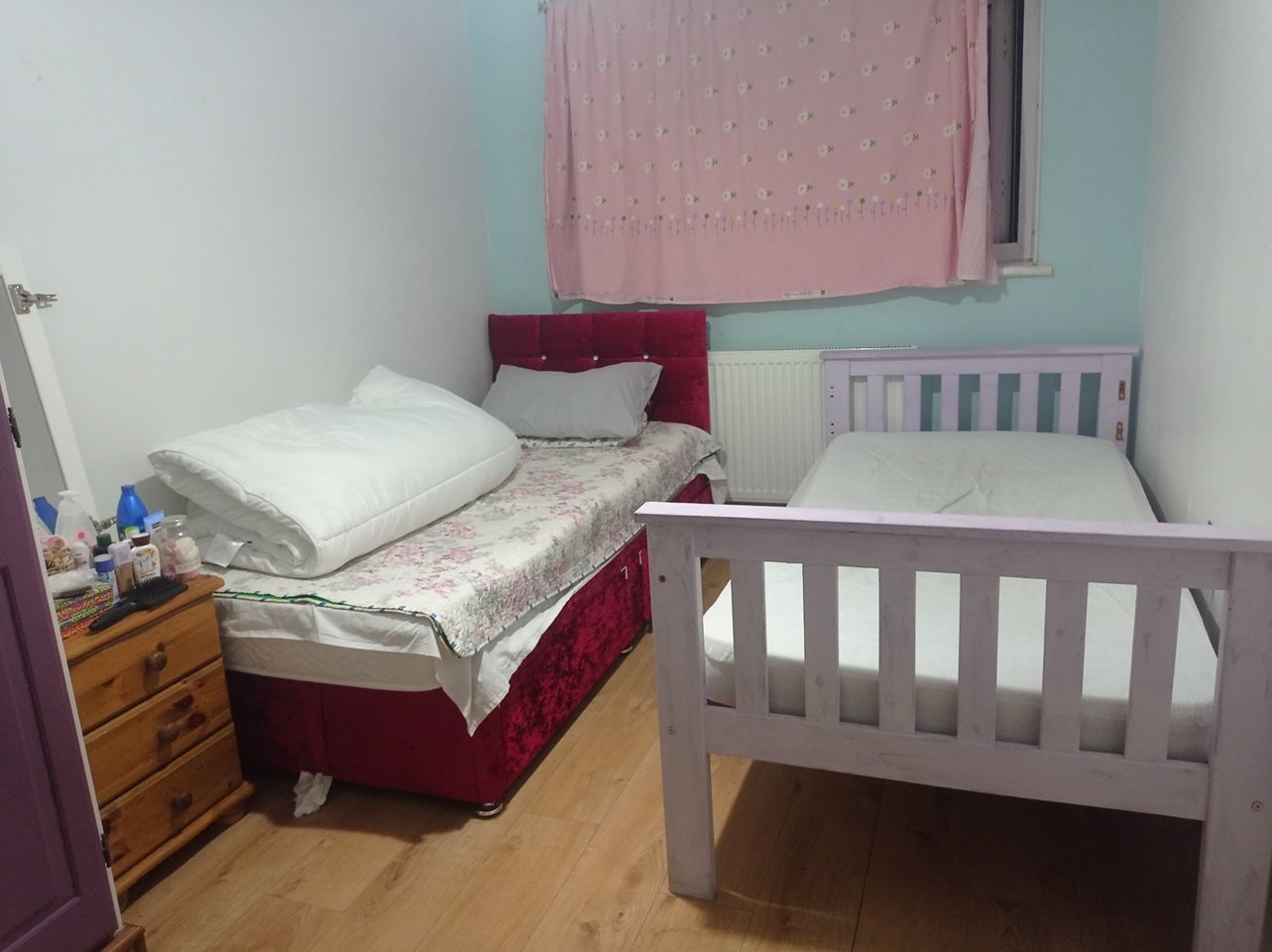 Room Clifford Road in Greater London
