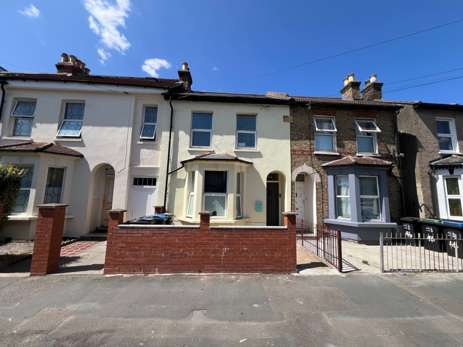 House Clarendon Road in Greater London