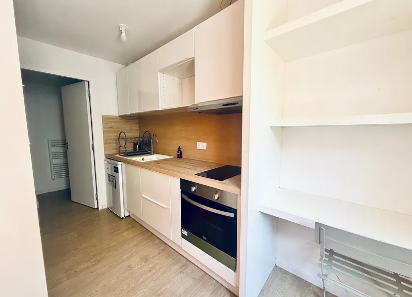 Room Rue Nicot in Bordeaux