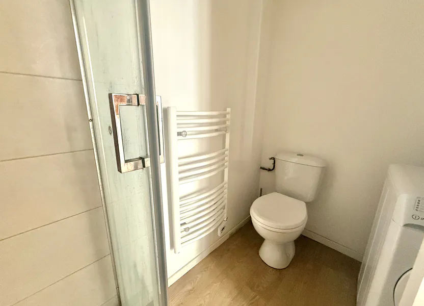 Room Rue Nicot in Bordeaux