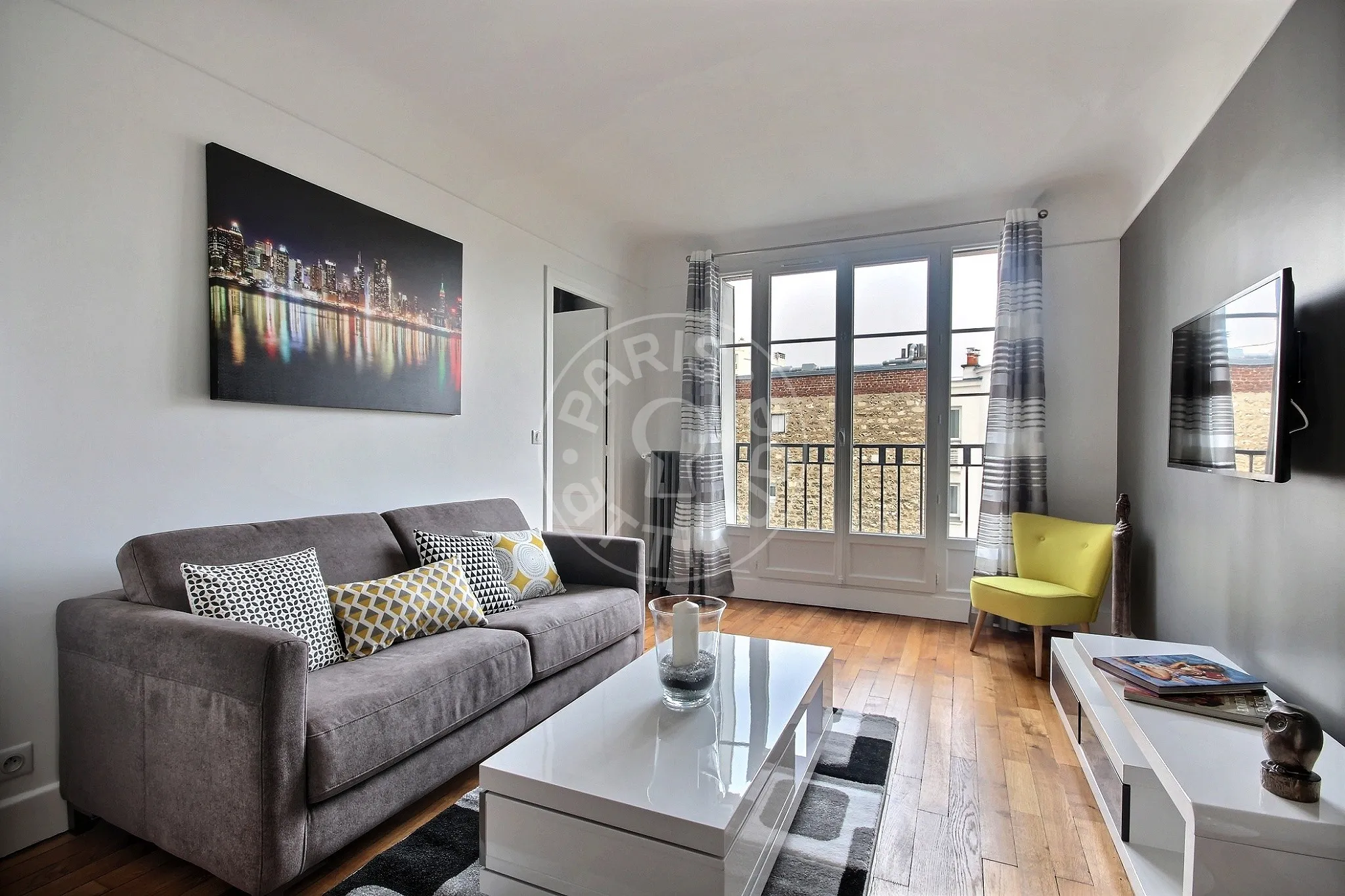 Appartement Rue de Longchamp à Paris