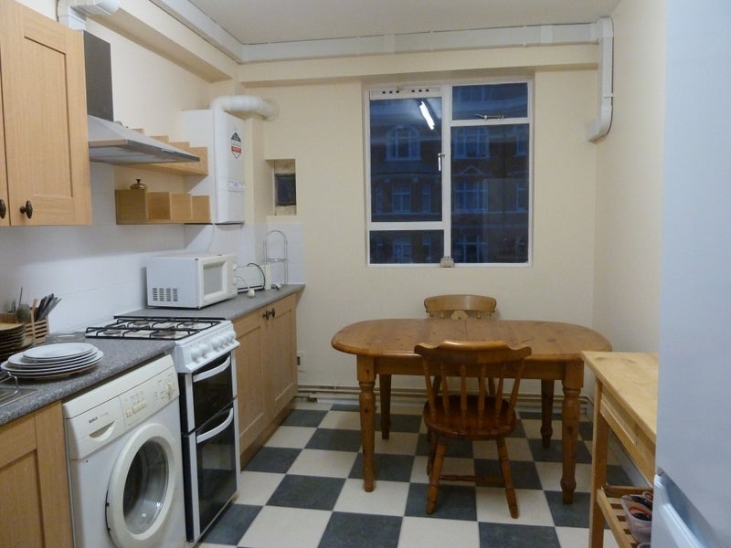 Room John Aird Court in City of Westminster