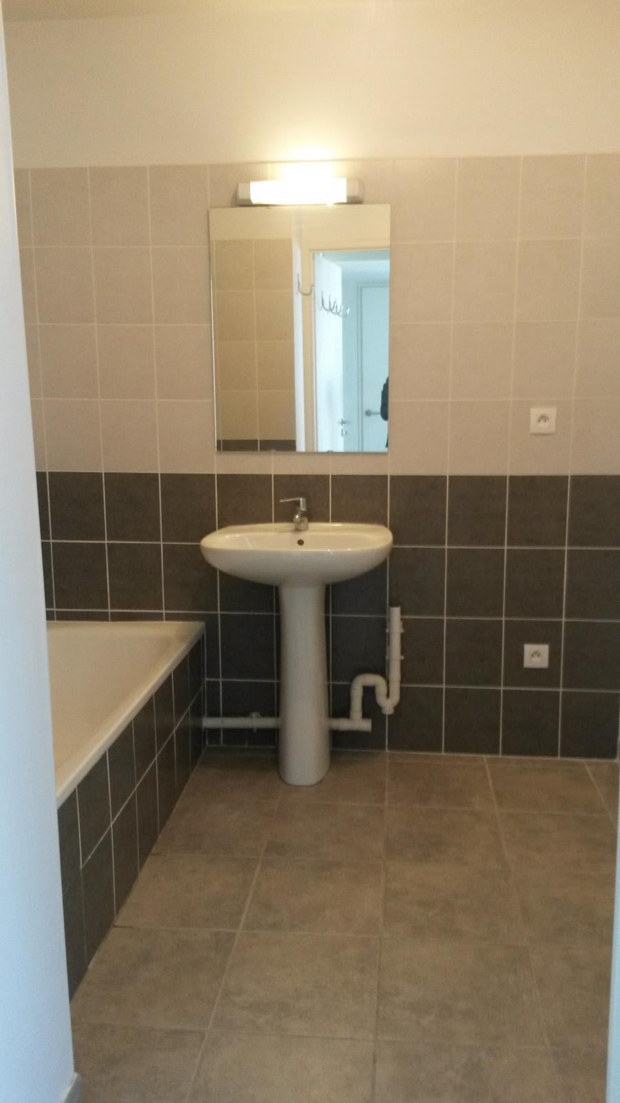 Flat Rue Lucien Andrieux in Grenoble