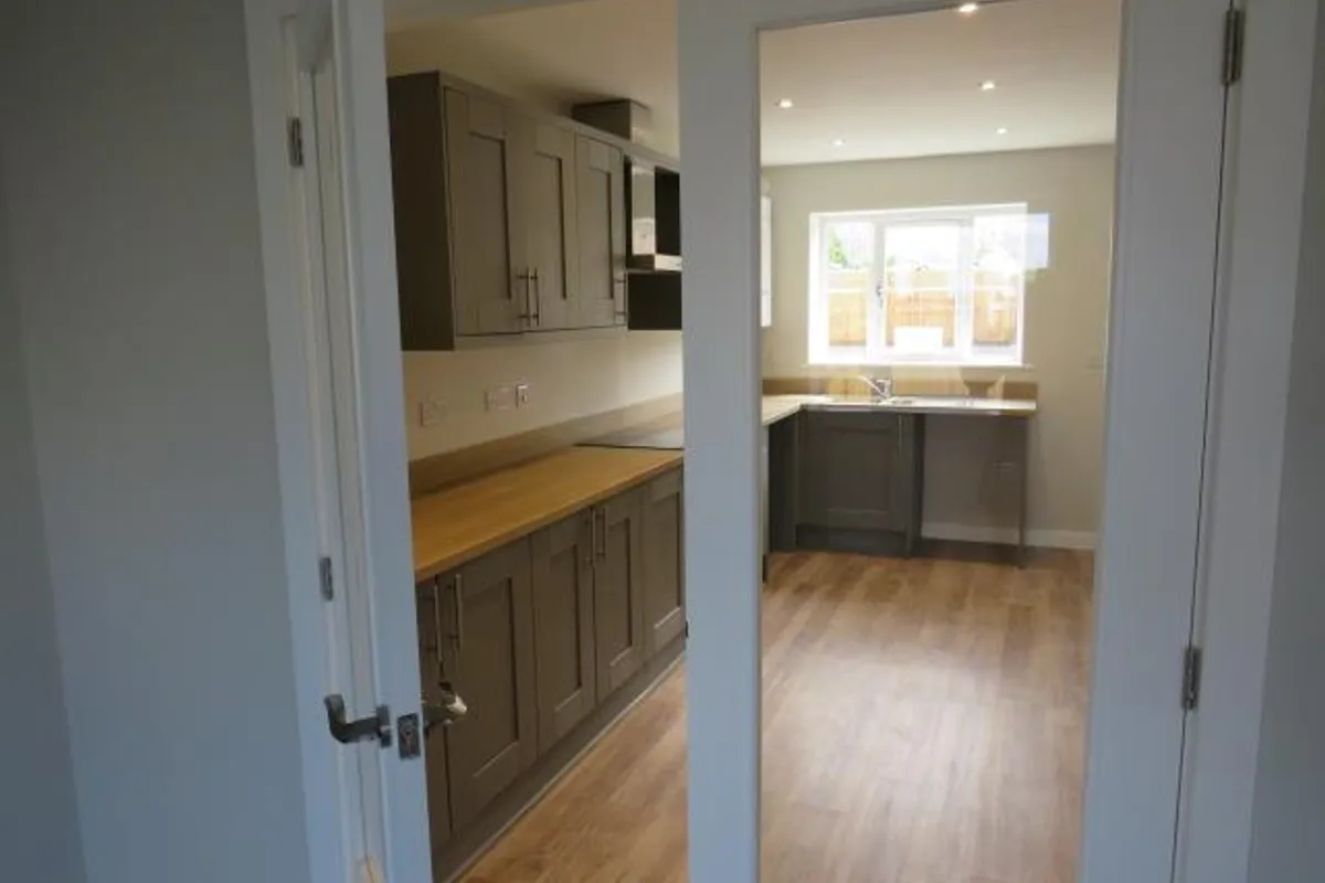 House Lancaster Avenue in Breckland District